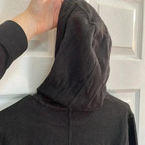 Vince I M - Picture 8 of 8